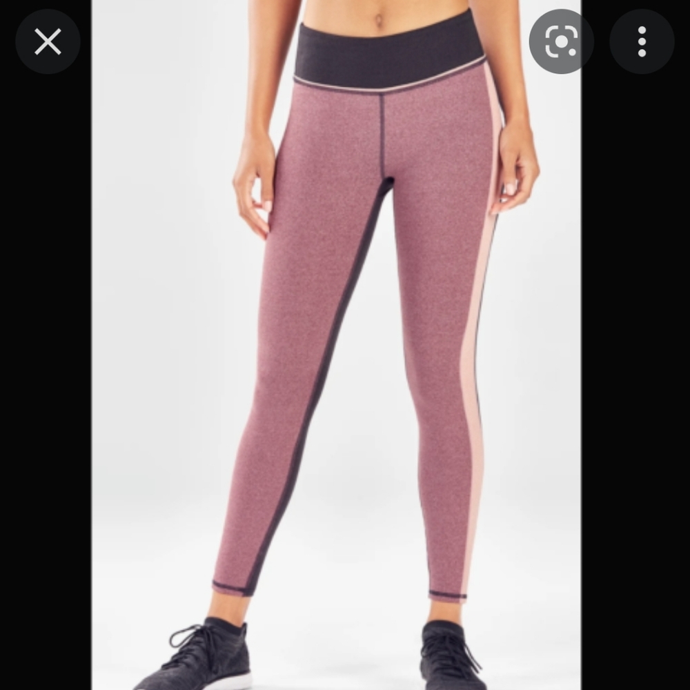 Mid- Rise Heathered Leggings